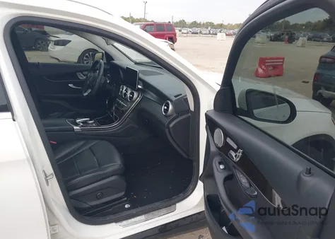 2016 Mercedes-Benz Glc 300 4Matic из США, поврежденный, VIN WDC0G4KB2GF037456